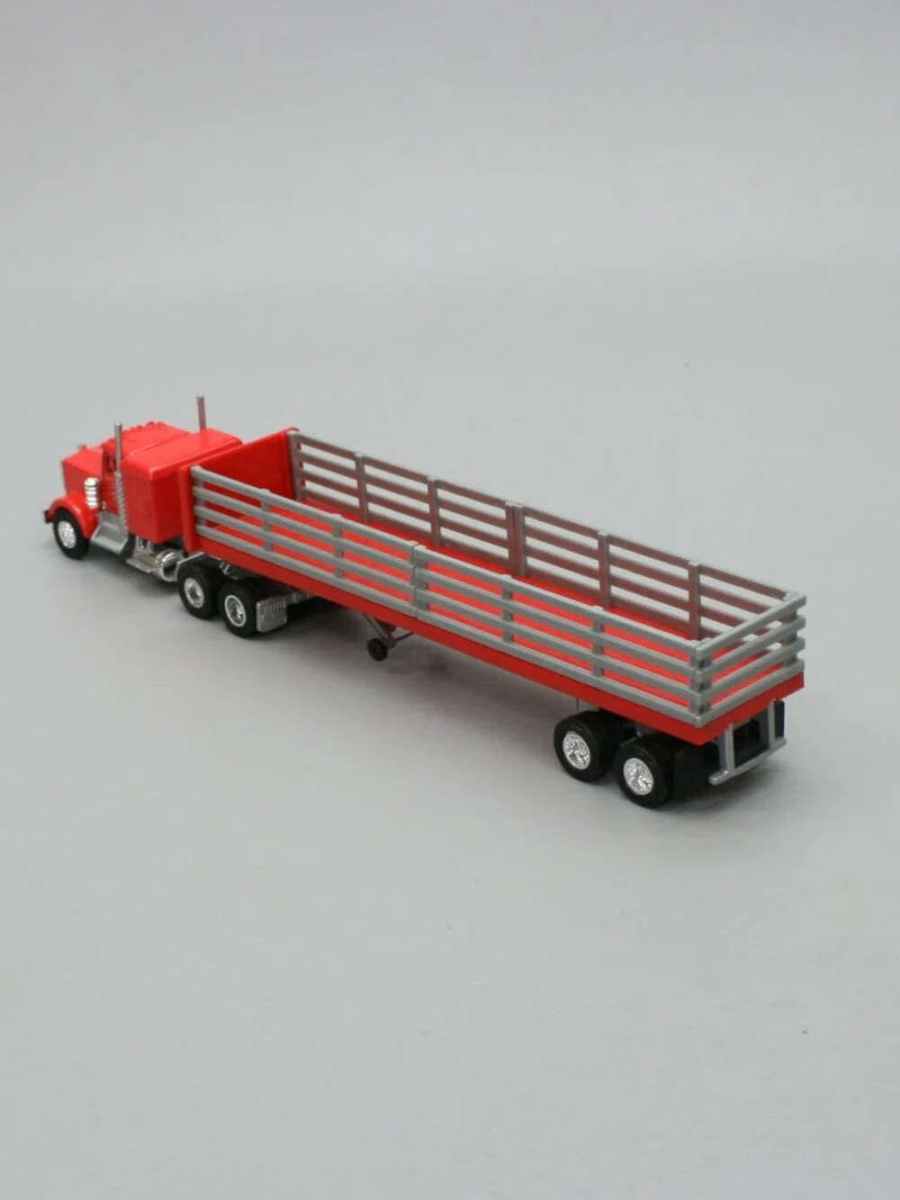 Lionel Trains O-Gauge Red Semi Tractor Trailer Truck Removeable Side Kit Flatbed